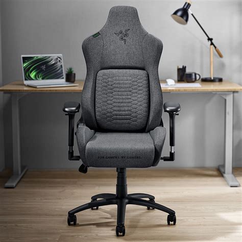 razer iskur gaming chair.